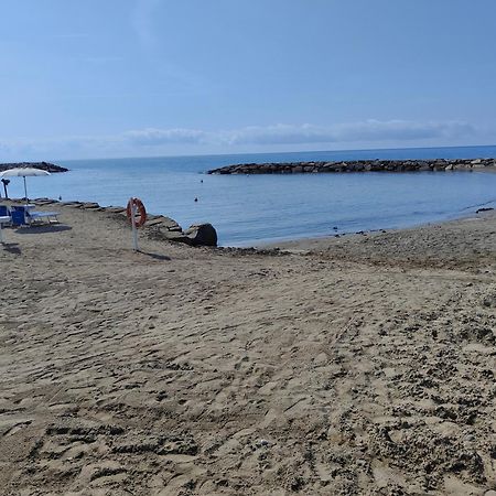 Piano Terra Centrale Vicino Al Mare Ріва-Ліґуре Екстер'єр фото